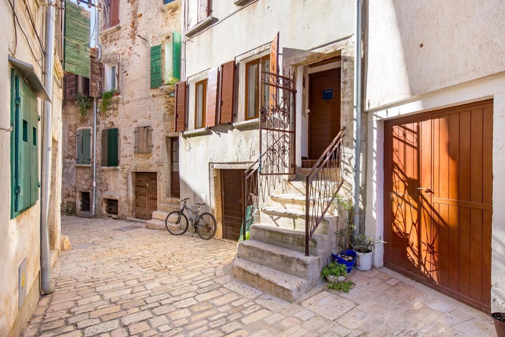 Sorgenfrei Apartment Rovinj Exteriör bild